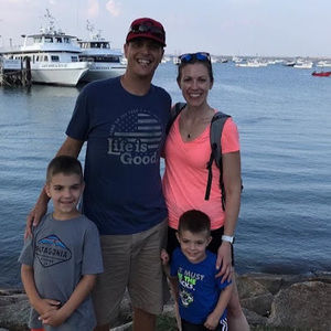 Meet your Posher, Brooke